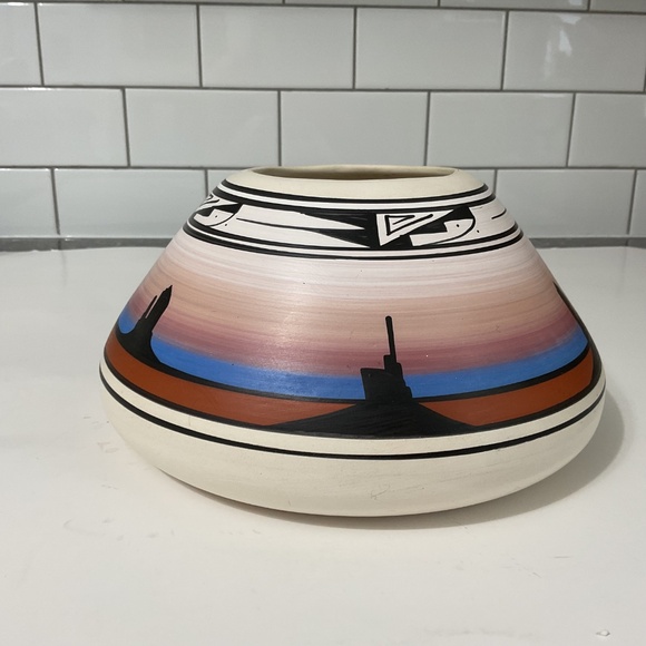 VTG Signed by Artist Navajo Native American Pottery Bowl Cedar Mesa - Picture 3 of 7